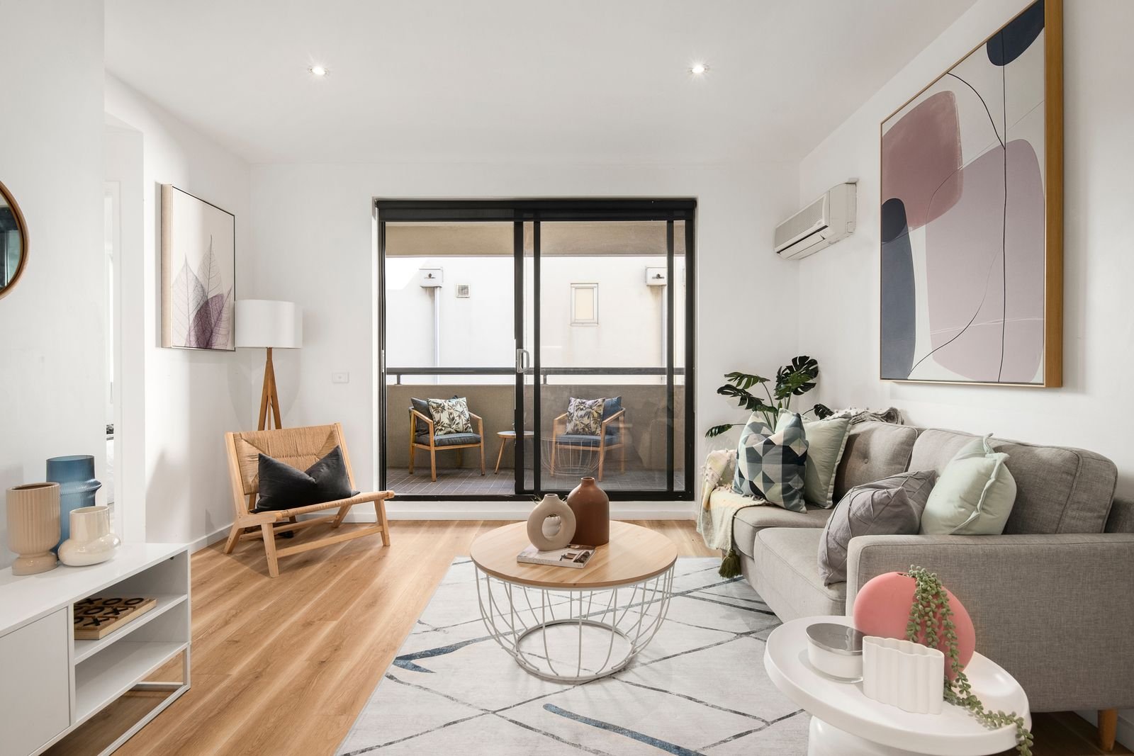 35/174 Esplanade East, Port Melbourne image 4