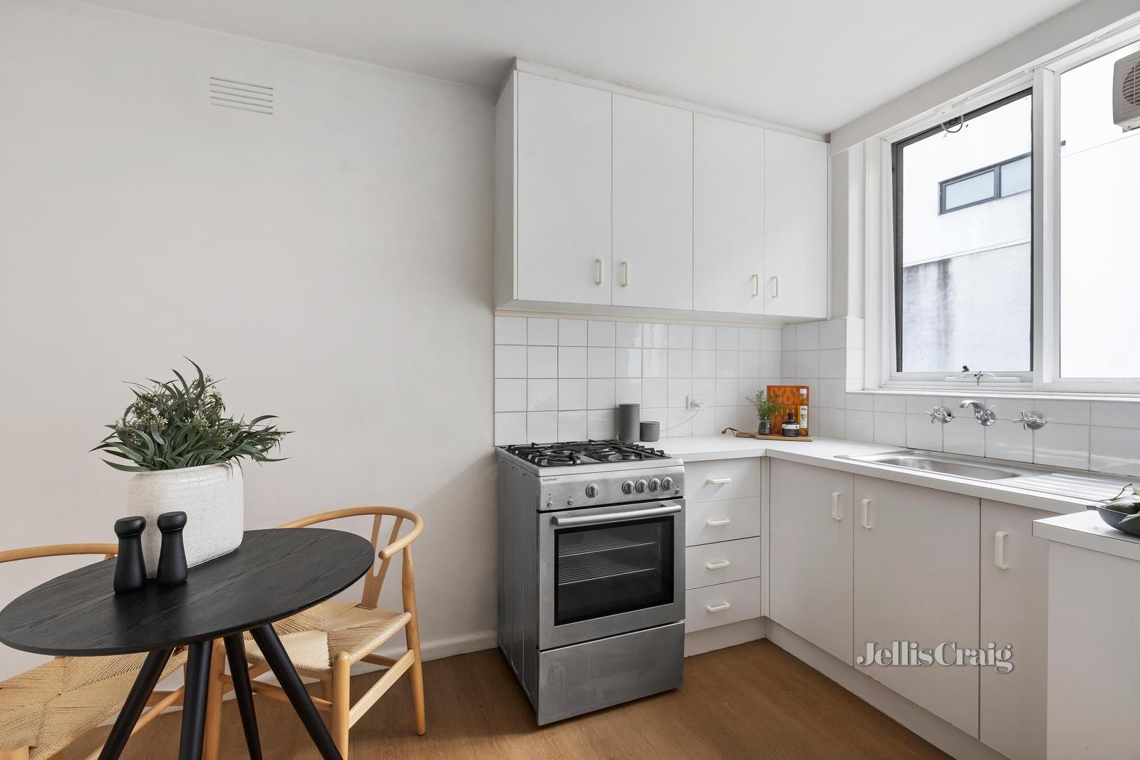 3/52 Arthur Street, South Yarra image 4