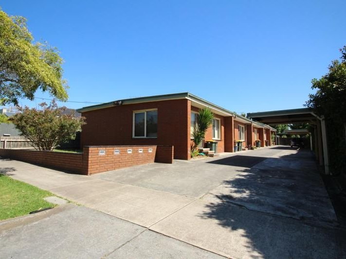 3/52 Calder Street, Manifold&nbsp;Heights image 1