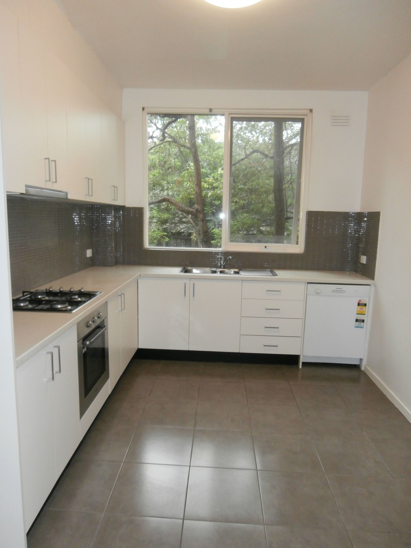 3 / 521 Royal Parade PARKVILLE, VIC 3052