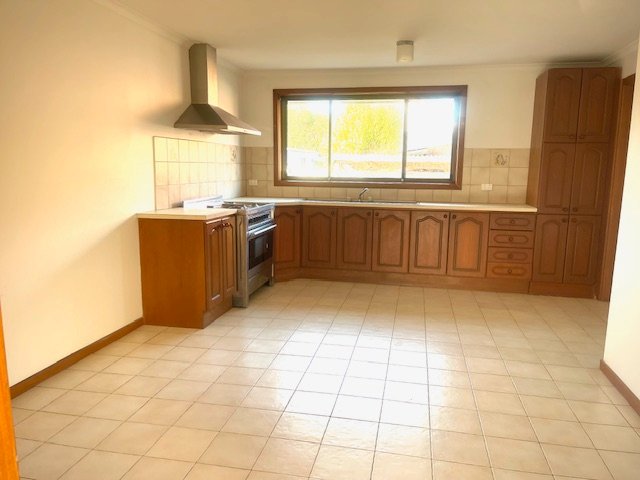 3/53-55 Blake Street, Reservoir image 2