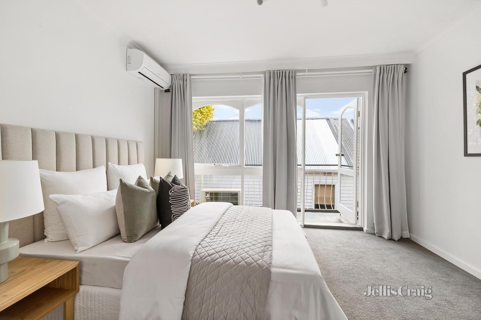 3/53 Aintree Road, Glen Iris image 4