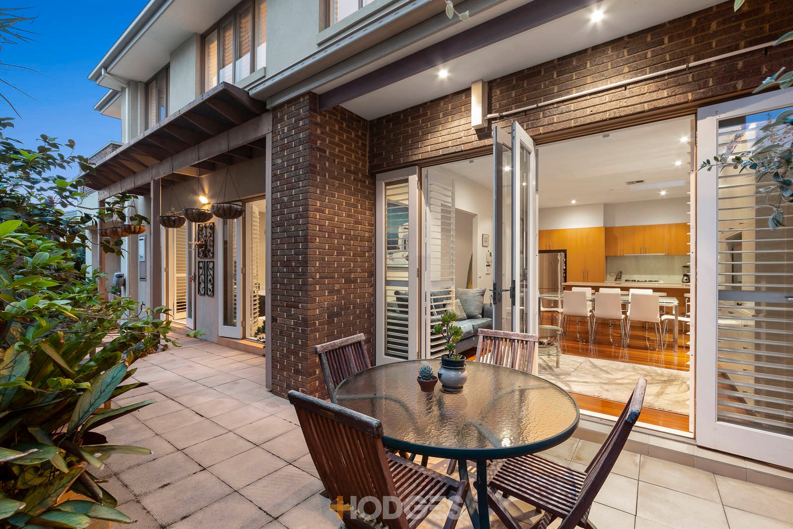 3 / 53 Bay Road Sandringham