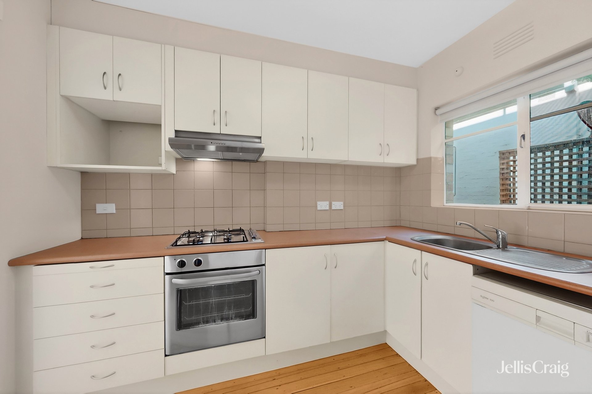 3/53 Grove Road, Hawthorn image 6