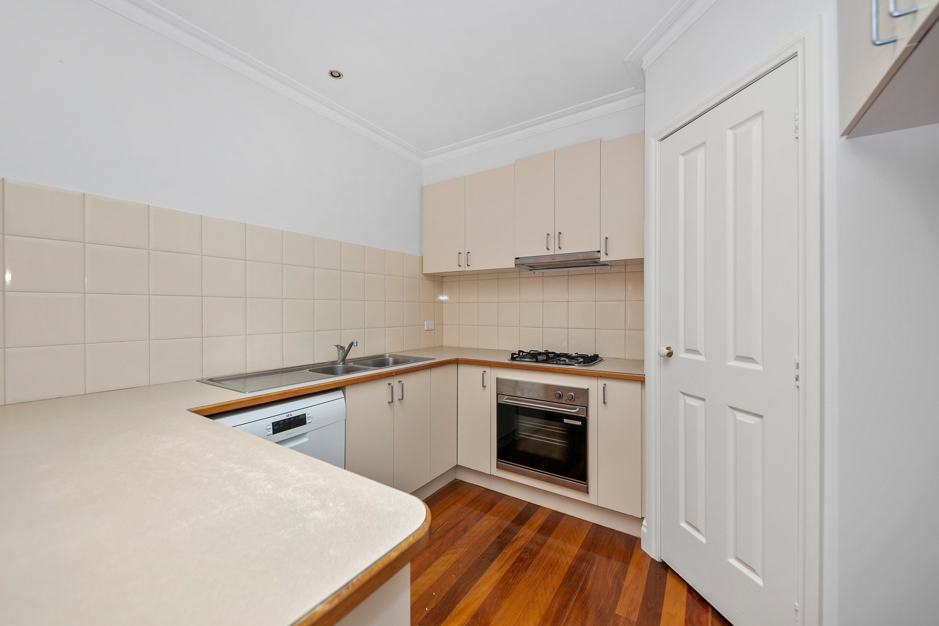 3/53 Shannon Street, Box Hill North image 4