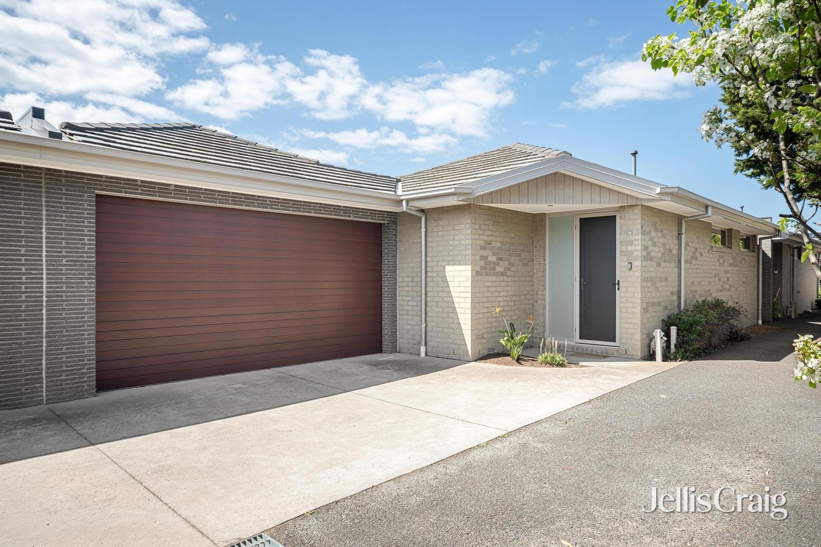 3/54 Golden Avenue, Bonbeach image 1