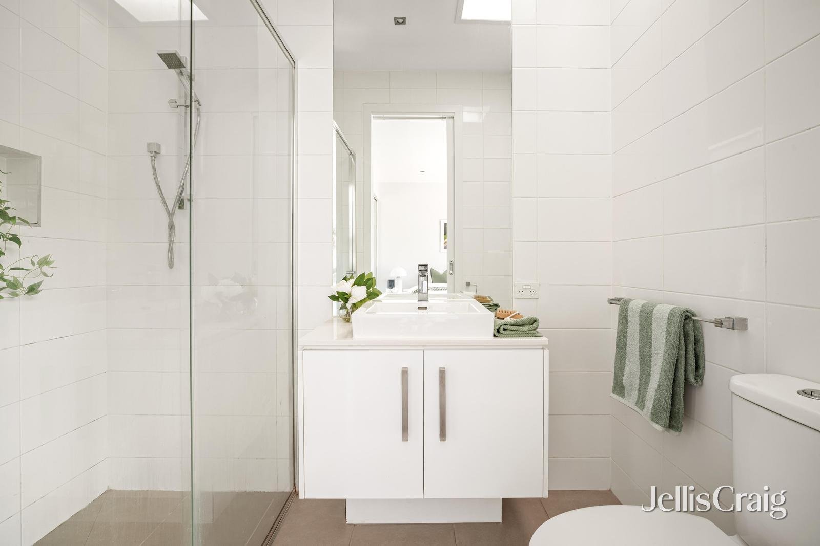 3/54 Golden Avenue, Bonbeach image 8