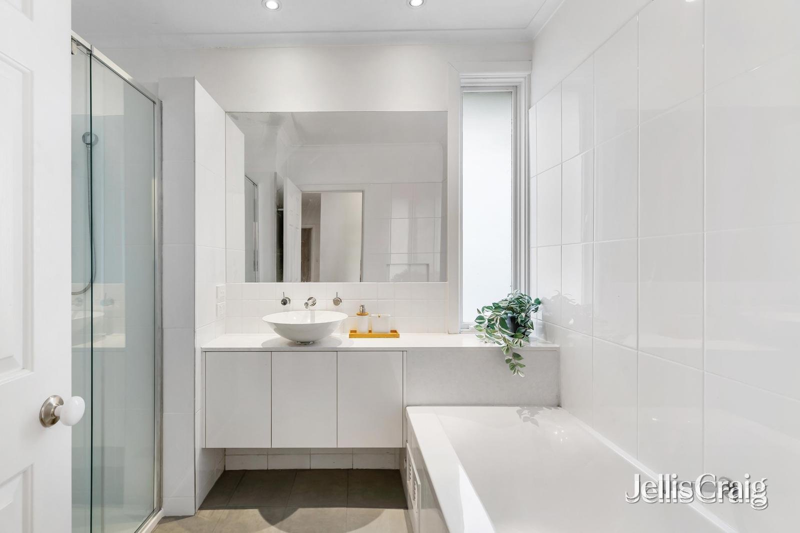 354 Highbury Road, Mount&nbsp;Waverley image 9