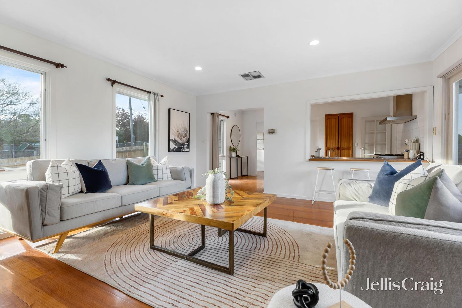 354 Highbury Road, Mount Waverley image 3