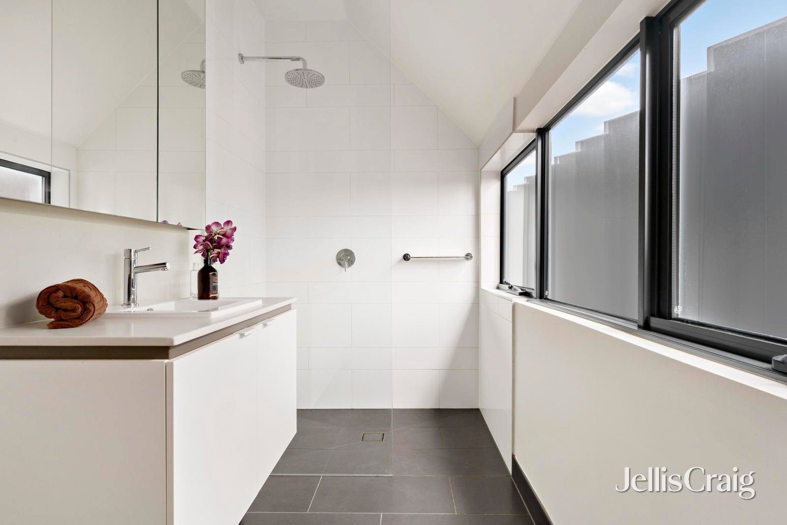 3/54 St Leonards Road, Ascot&nbsp;Vale image 7