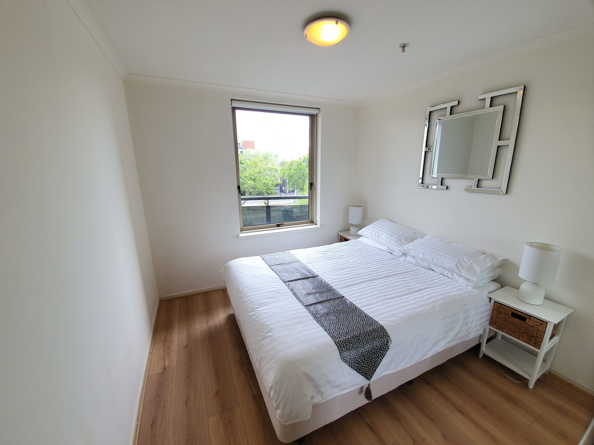 35 / 416A St Kilda Road MELBOURNE