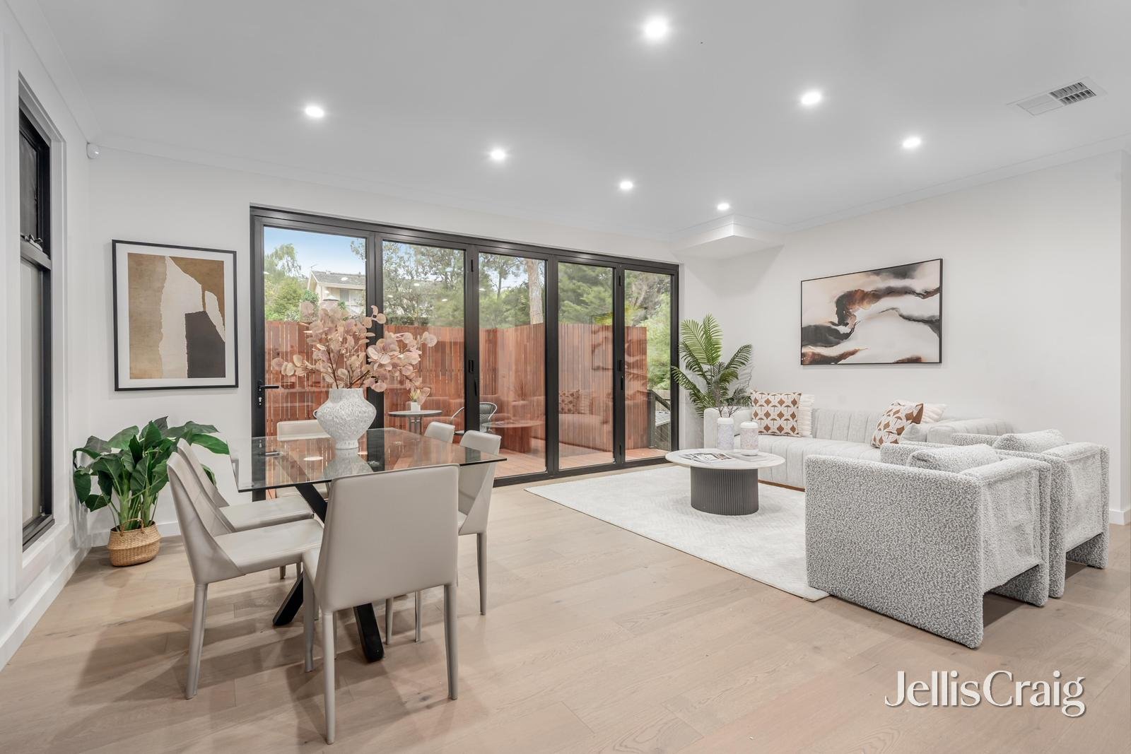 3/55 Amber Grove, Mount Waverley image 5
