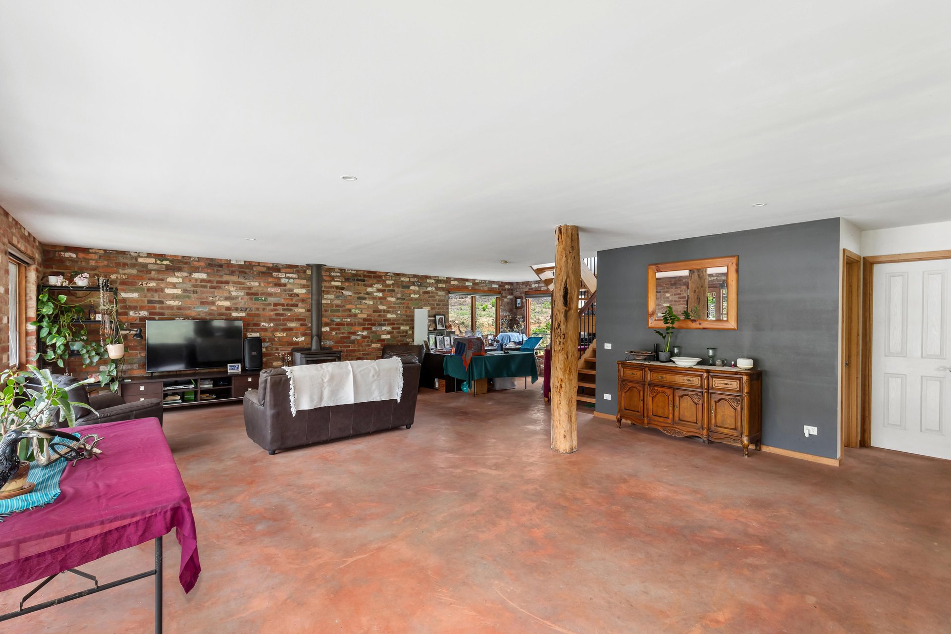 355 Chadds Creek Road, Strathewen image 6