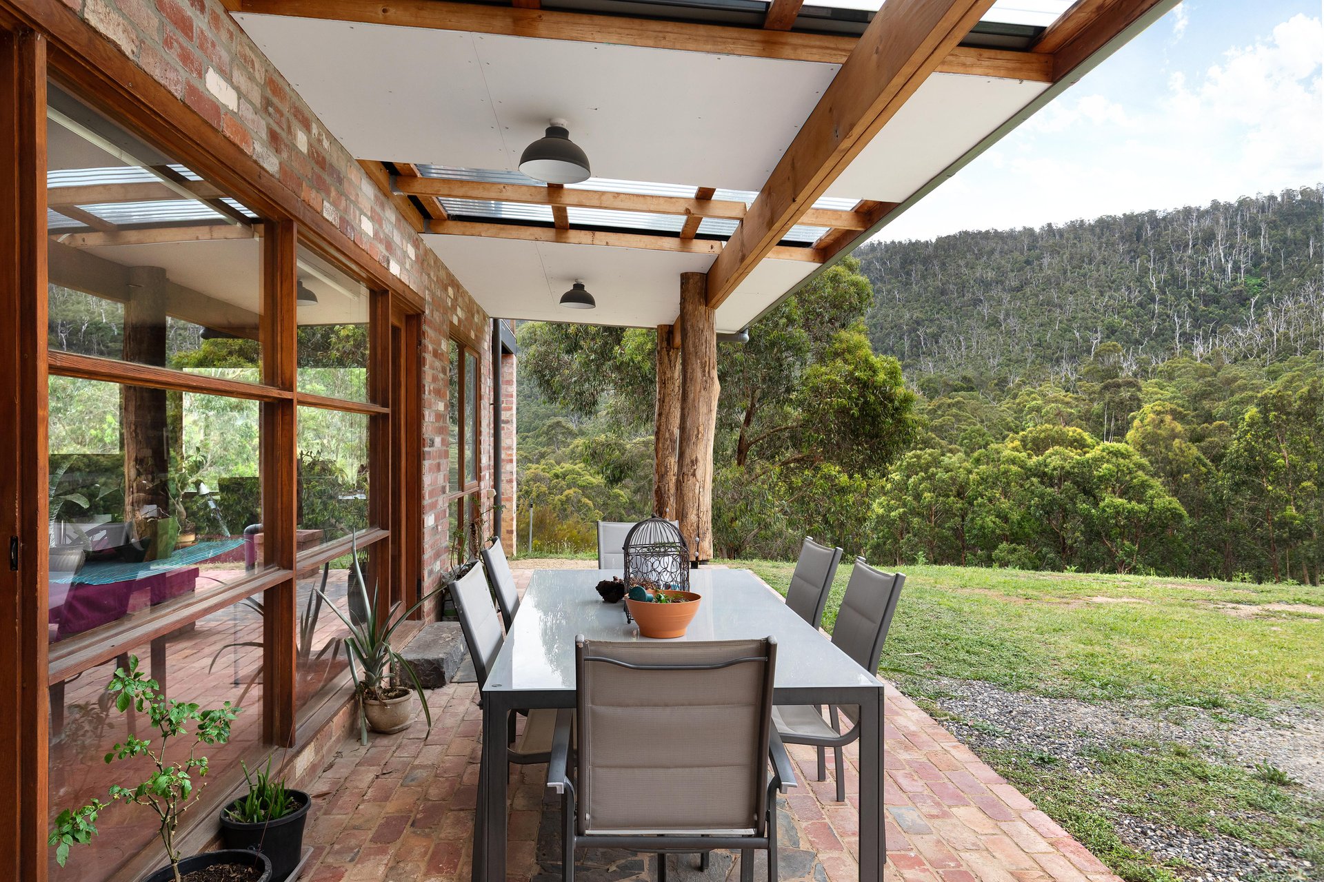 355 Chadds Creek Road, Strathewen image 14