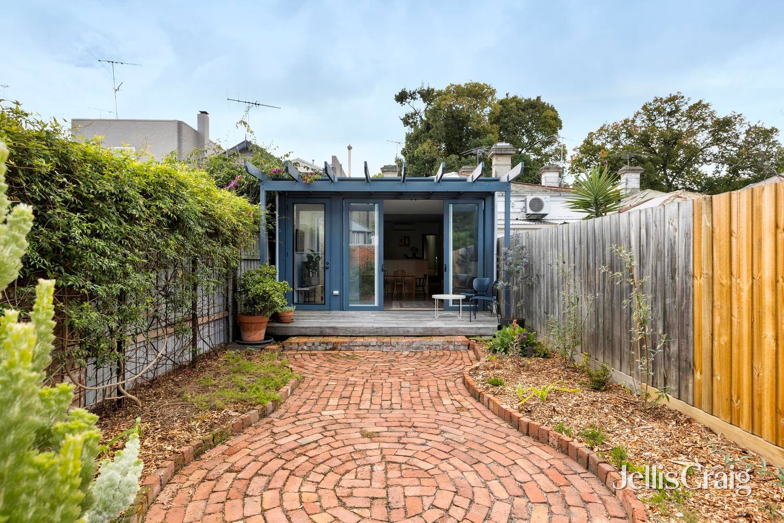 355 Flemington Road, North&nbsp;Melbourne image 3