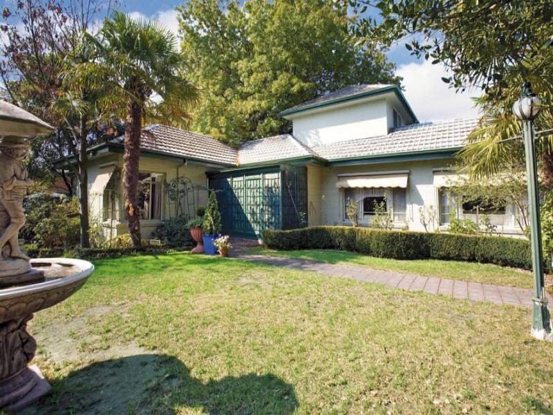 355 Union Road, Balwyn image 3