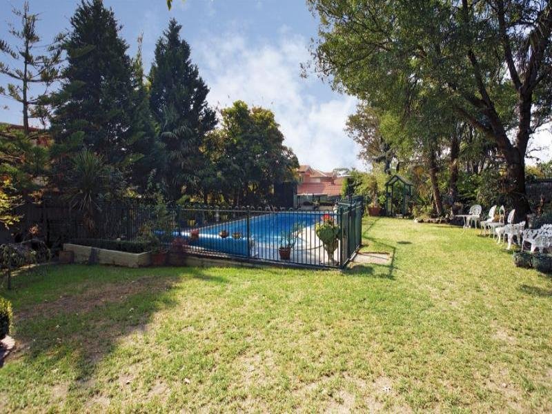 355 Union Road, Balwyn image 6