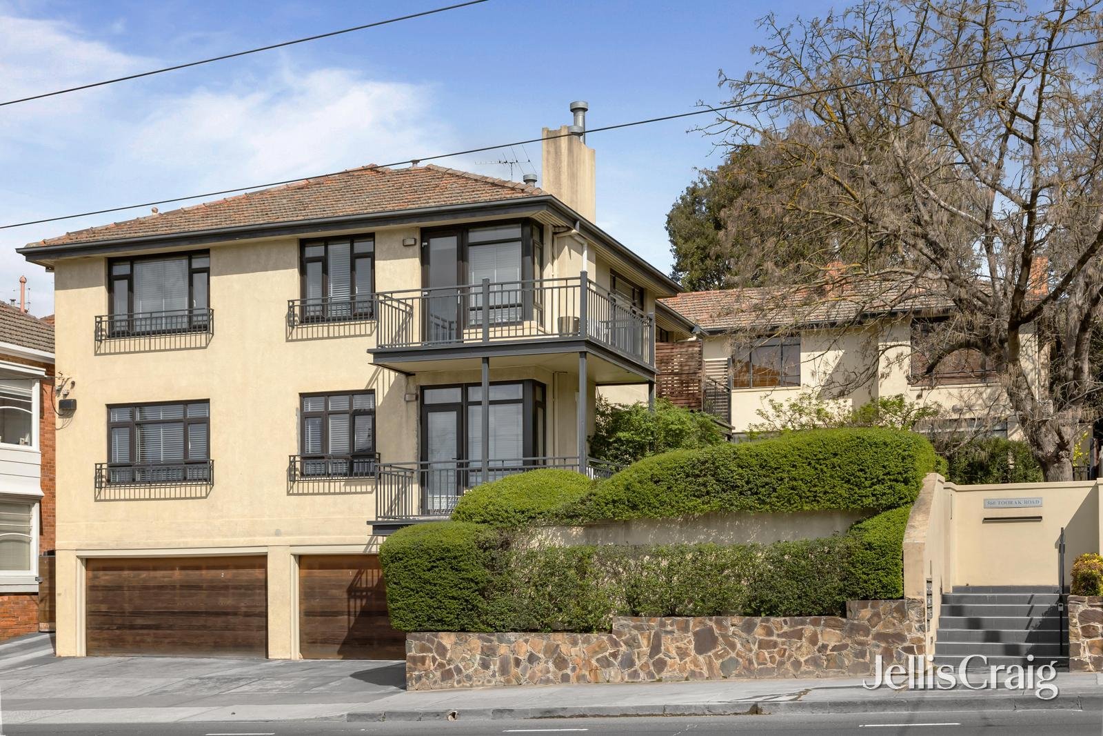 3/560 Toorak Road, Toorak image 10