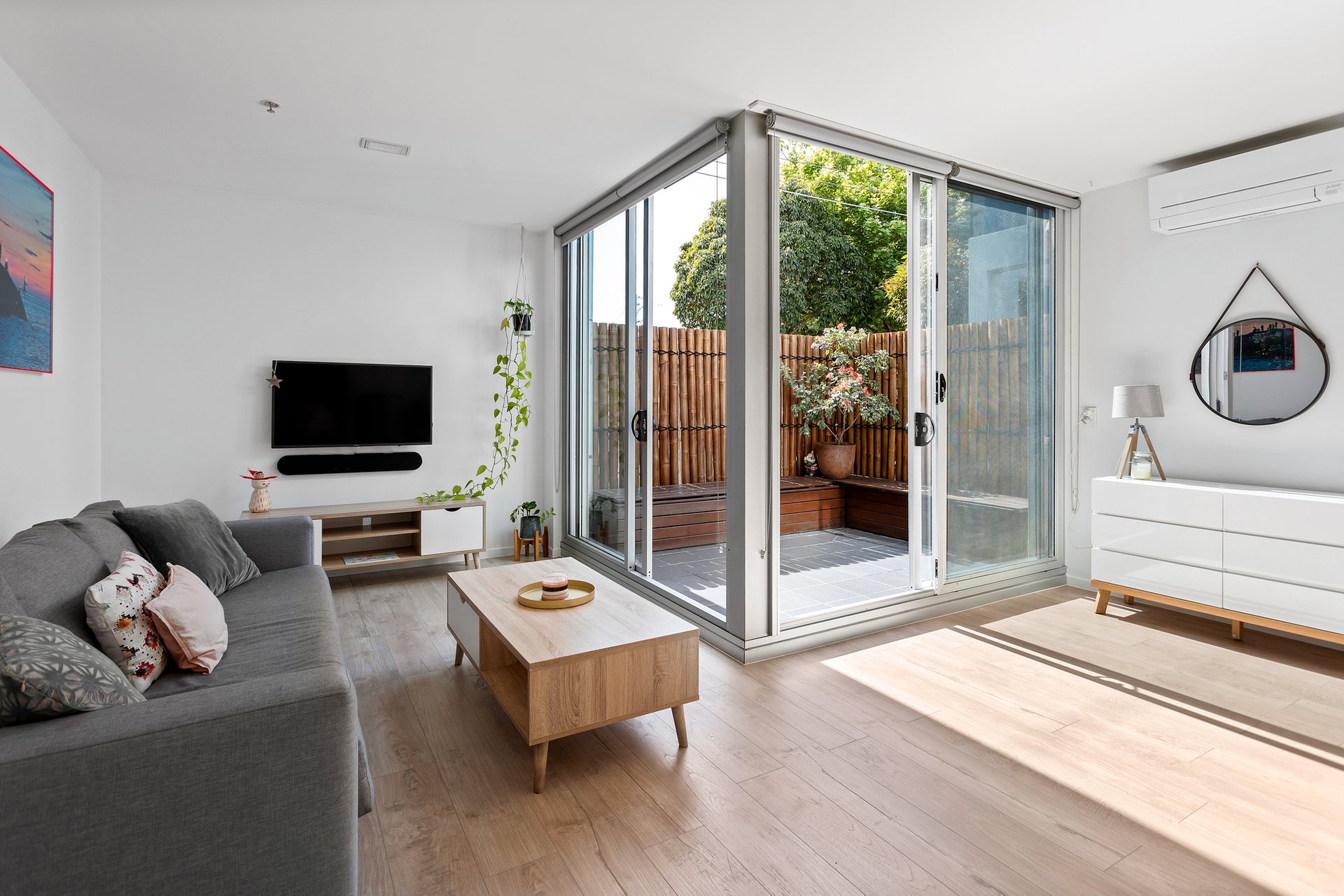 Property Gallery - Main Image