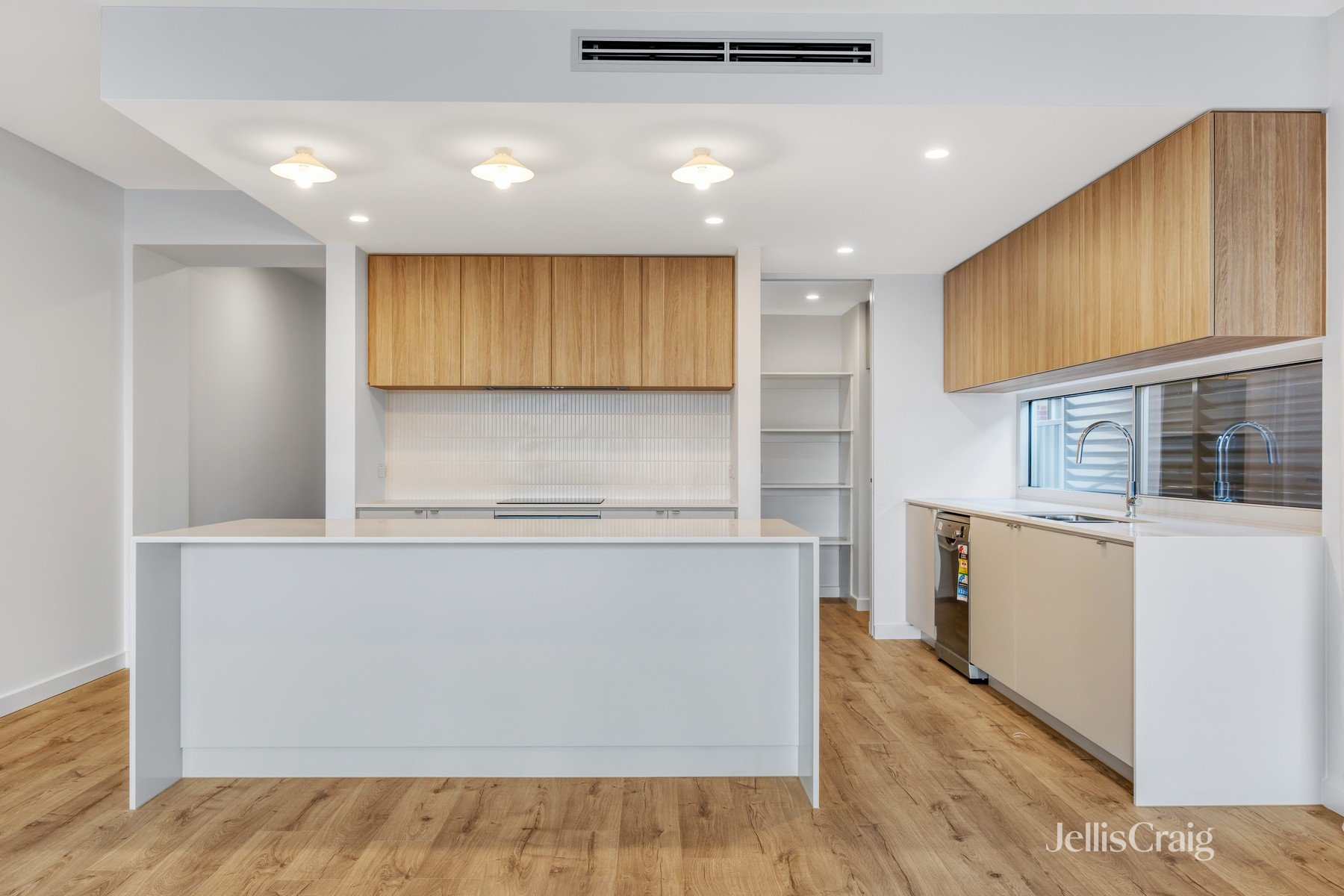 356B Victoria Road, Thornbury image 1