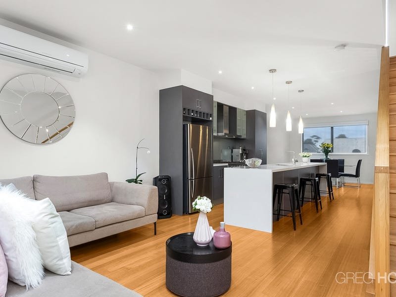 3/57 Blyth Street, Altona image 2