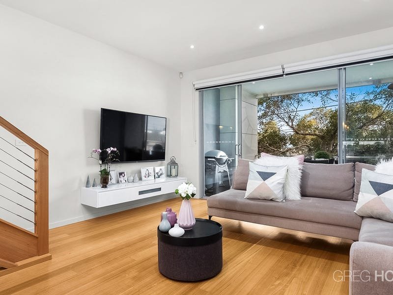 3/57 Blyth Street, Altona image 3