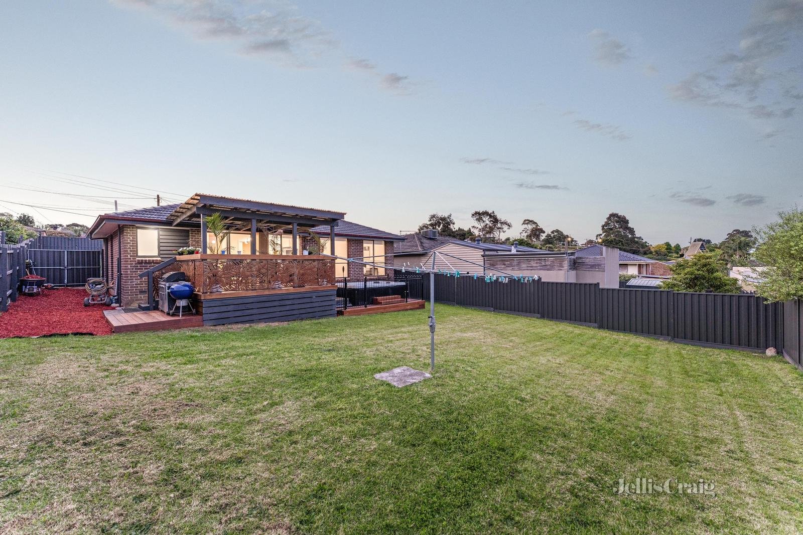 357 Gladstone Road, Dandenong North image 14