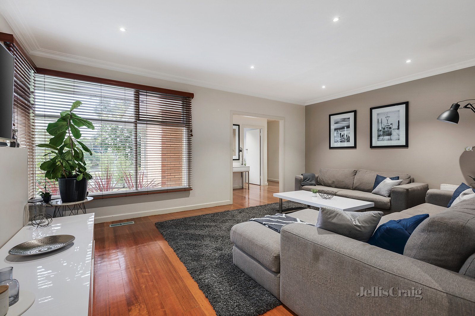 357 Springvale Road, Forest Hill image 3