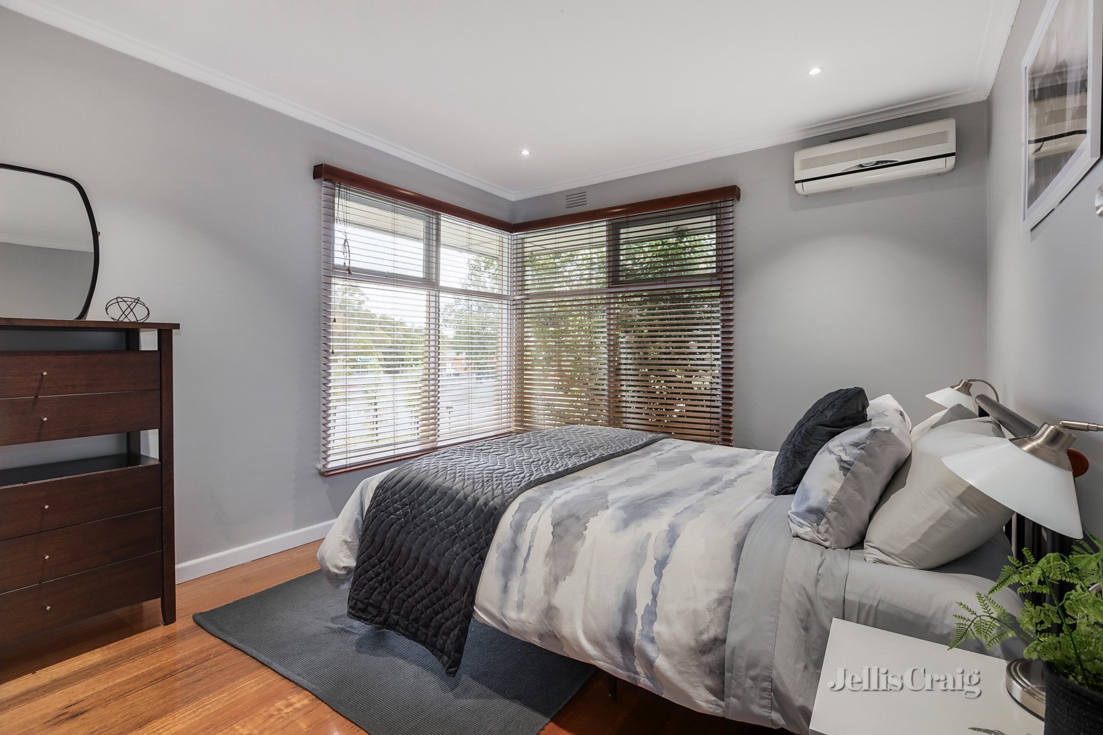 357 Springvale Road, Forest Hill image 6