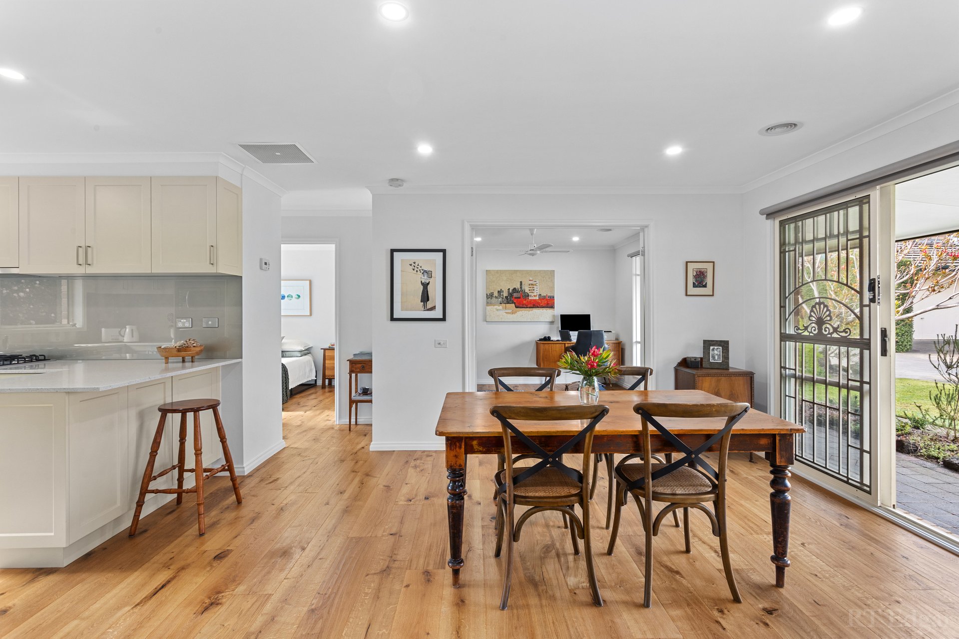Property Gallery Thumbnail 2