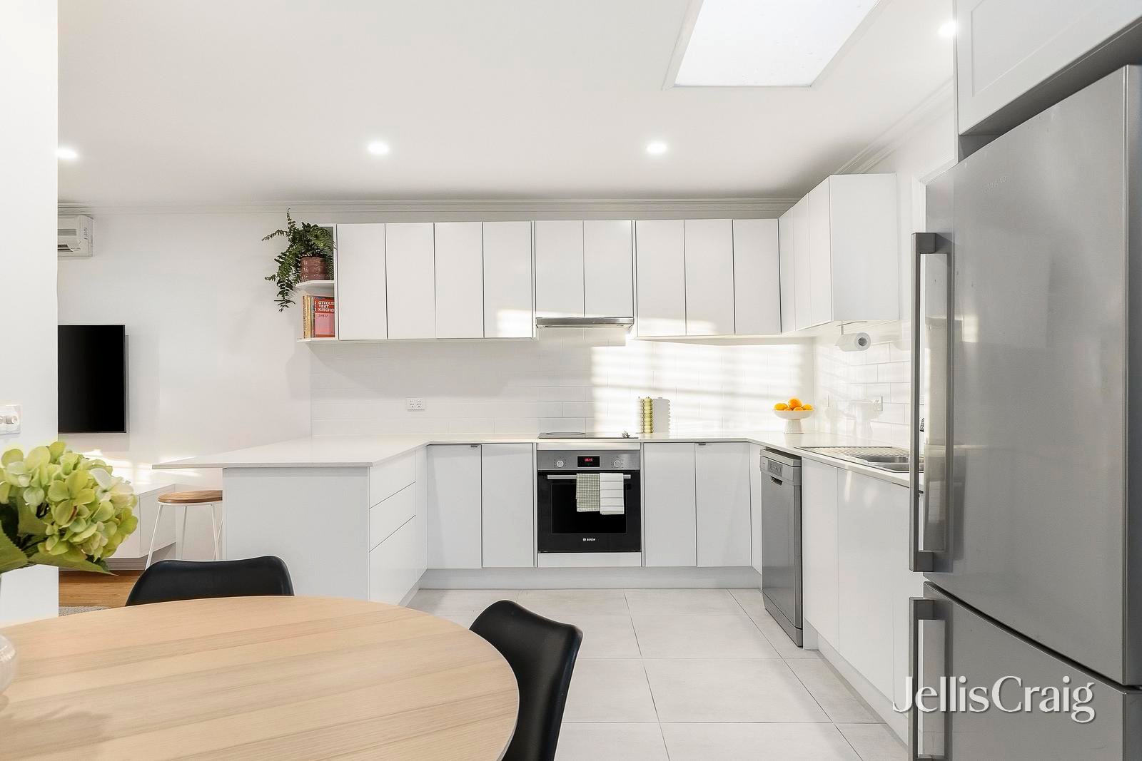 3/58 Crisp Street, Hampton image 5