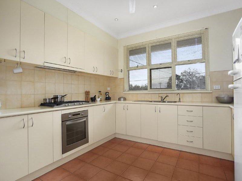 358 Doncaster Road, Balwyn North image 3