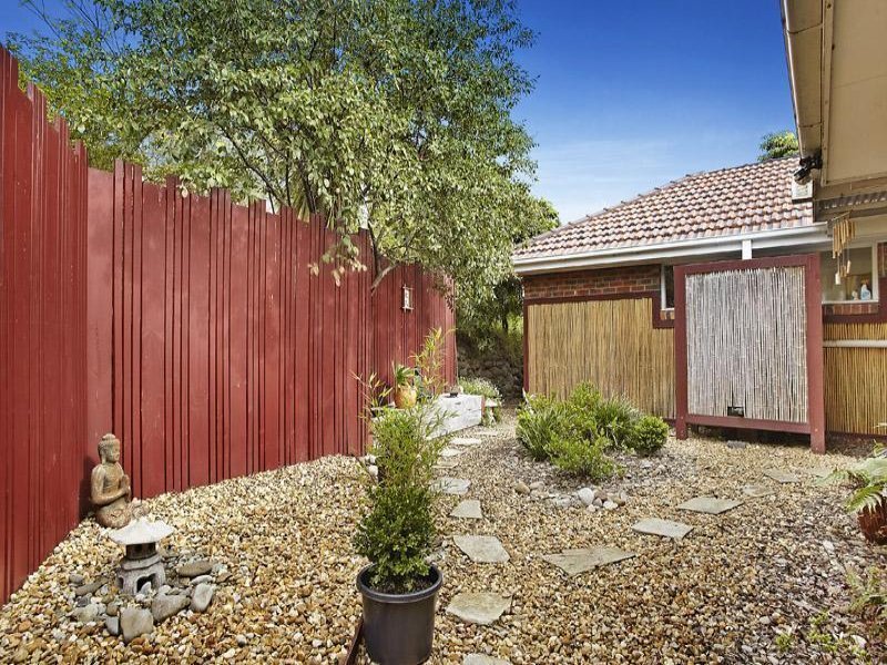 358 Doncaster Road, Balwyn North image 6