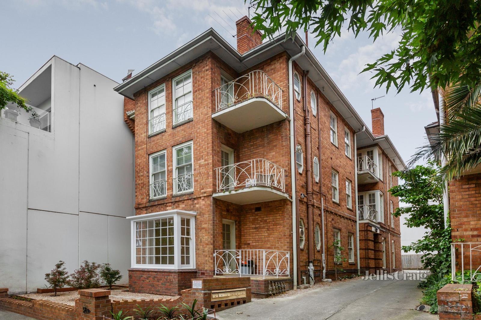 3/58 Toorak Road West, South Yarra image 10