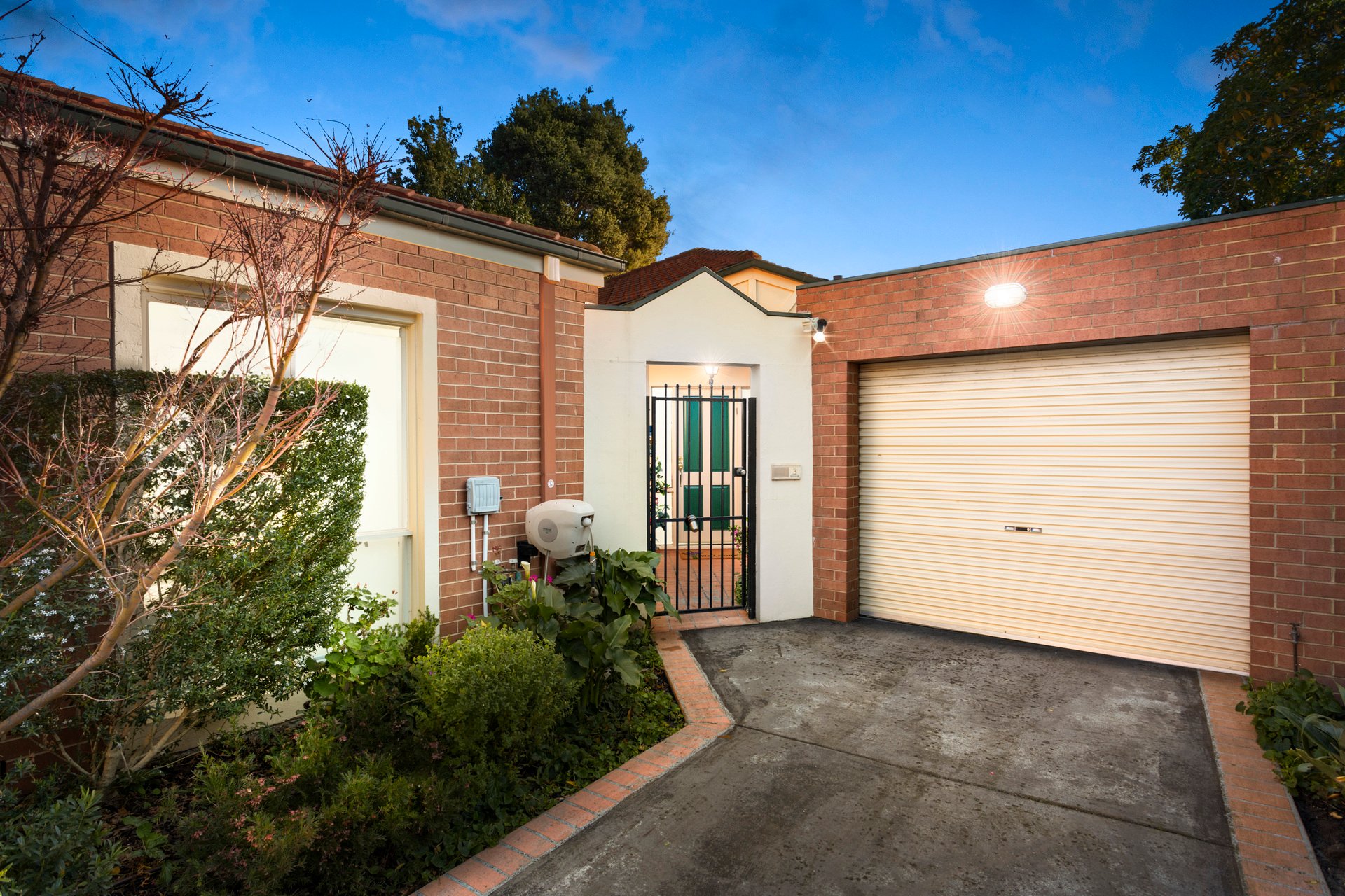 Property Gallery - Main Image