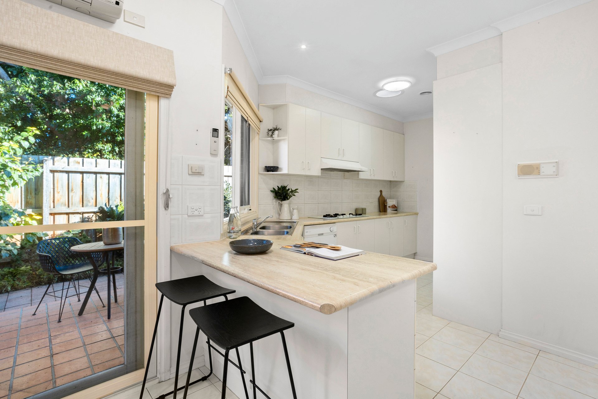 Property Gallery Thumbnail 4