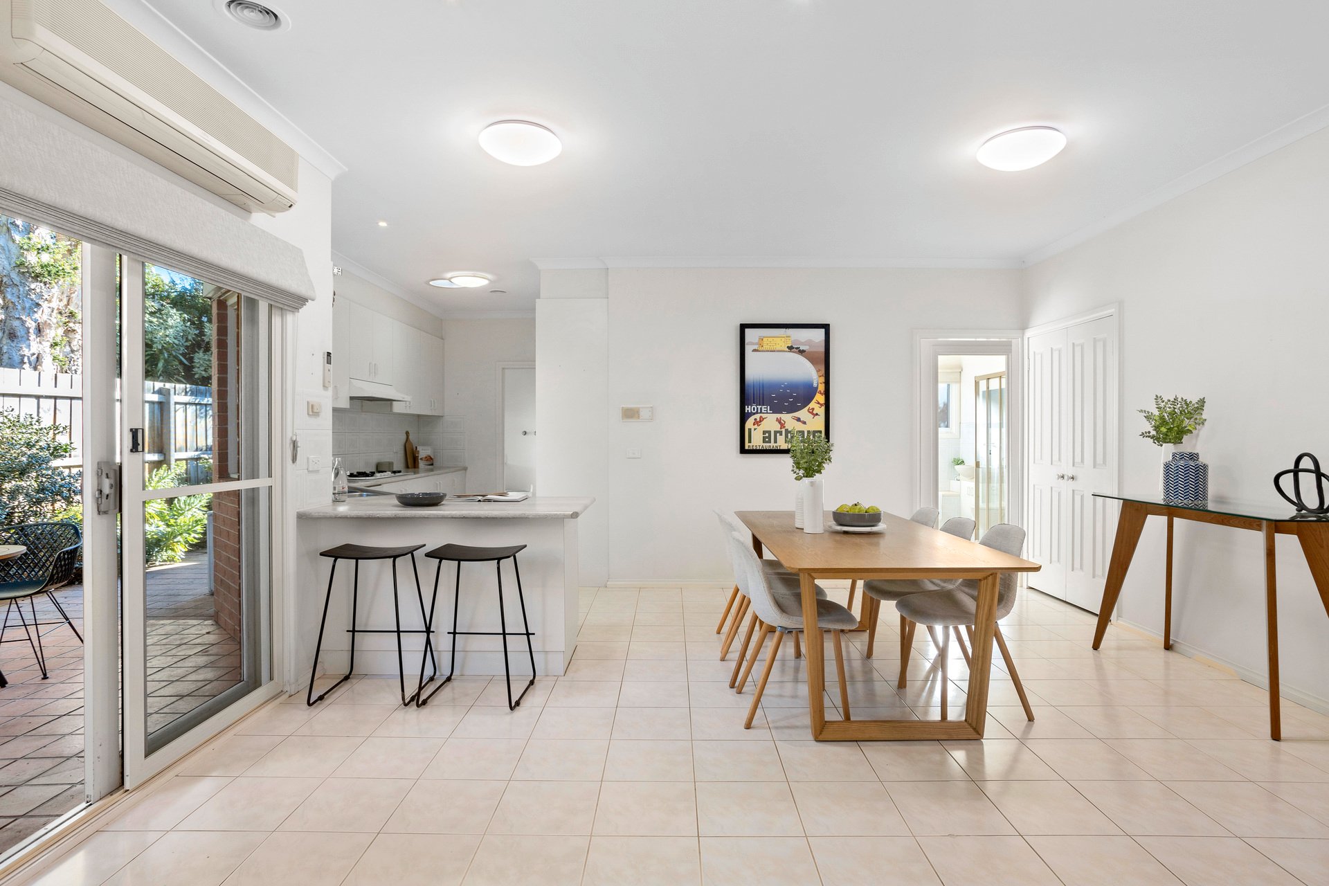 Property Gallery Thumbnail 6