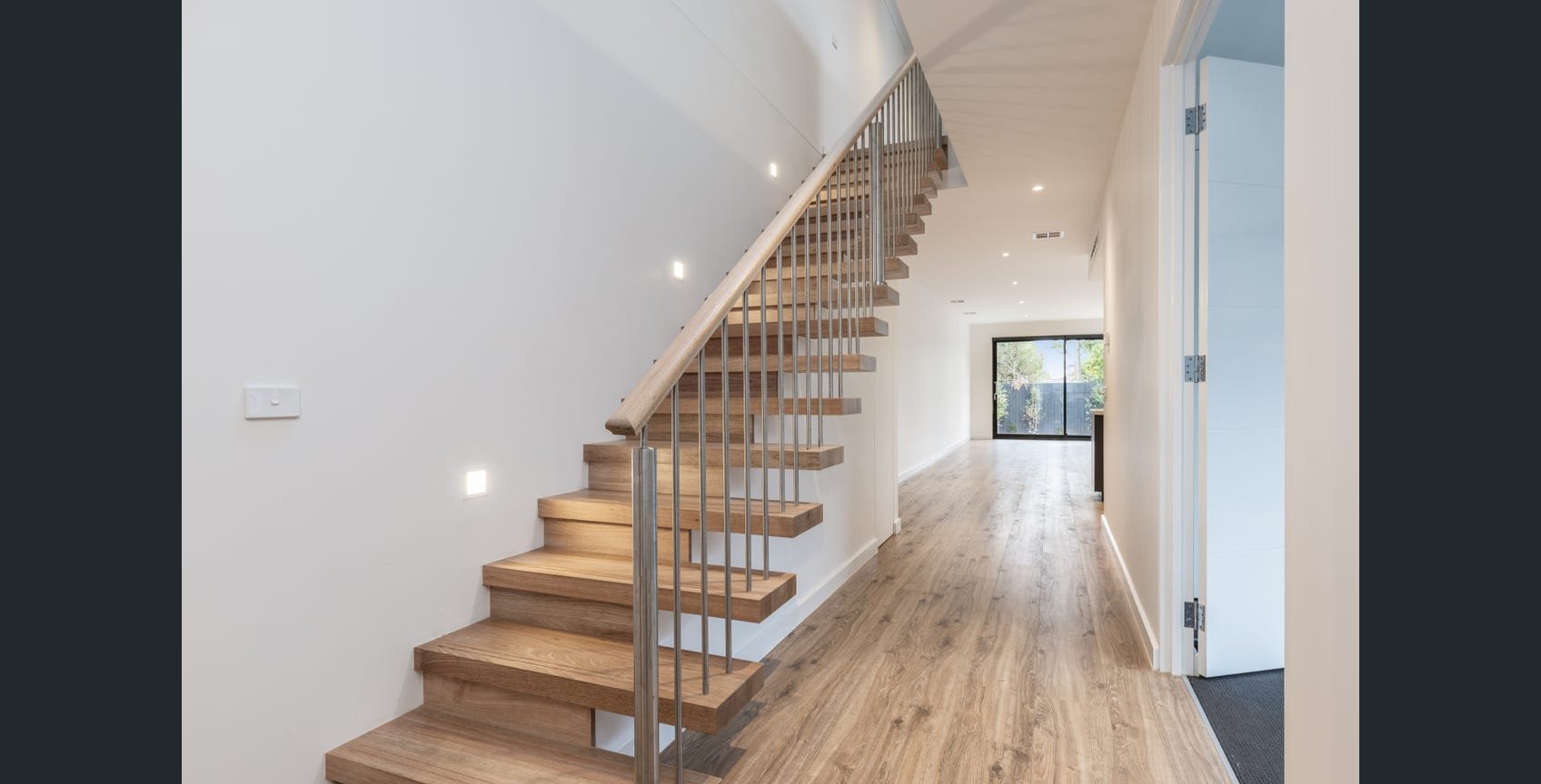 35b Kinlock Avenue, Murrumbeena image 4