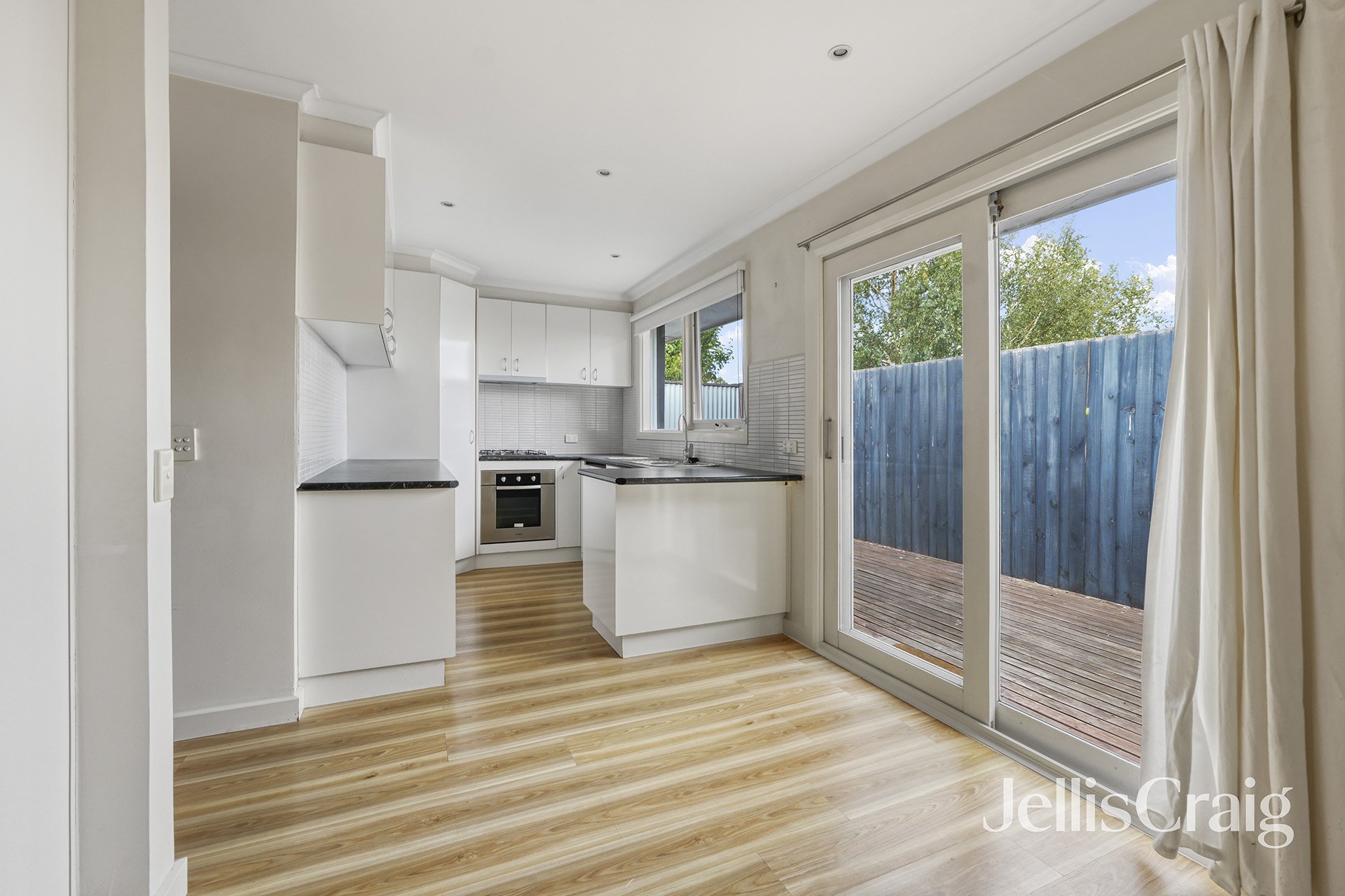 3/6-8 Keefer Street, Mordialloc image 3