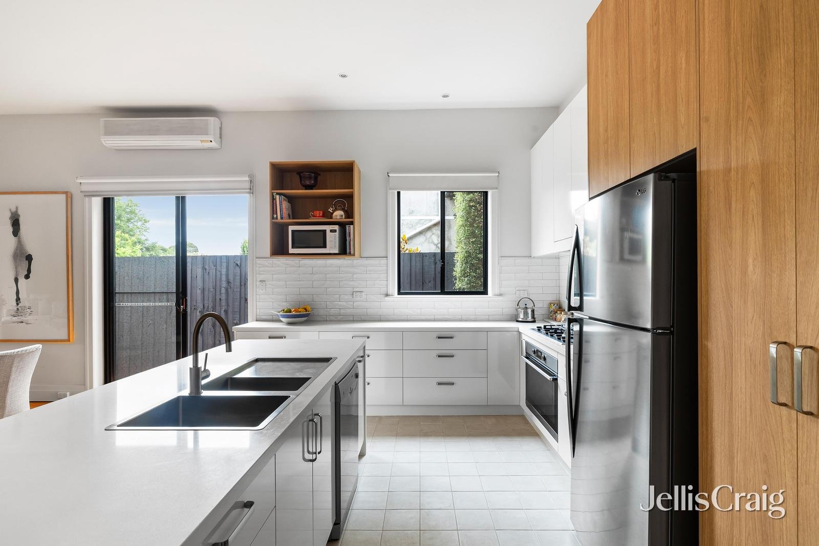 36 Airlie Avenue, Prahran image 4