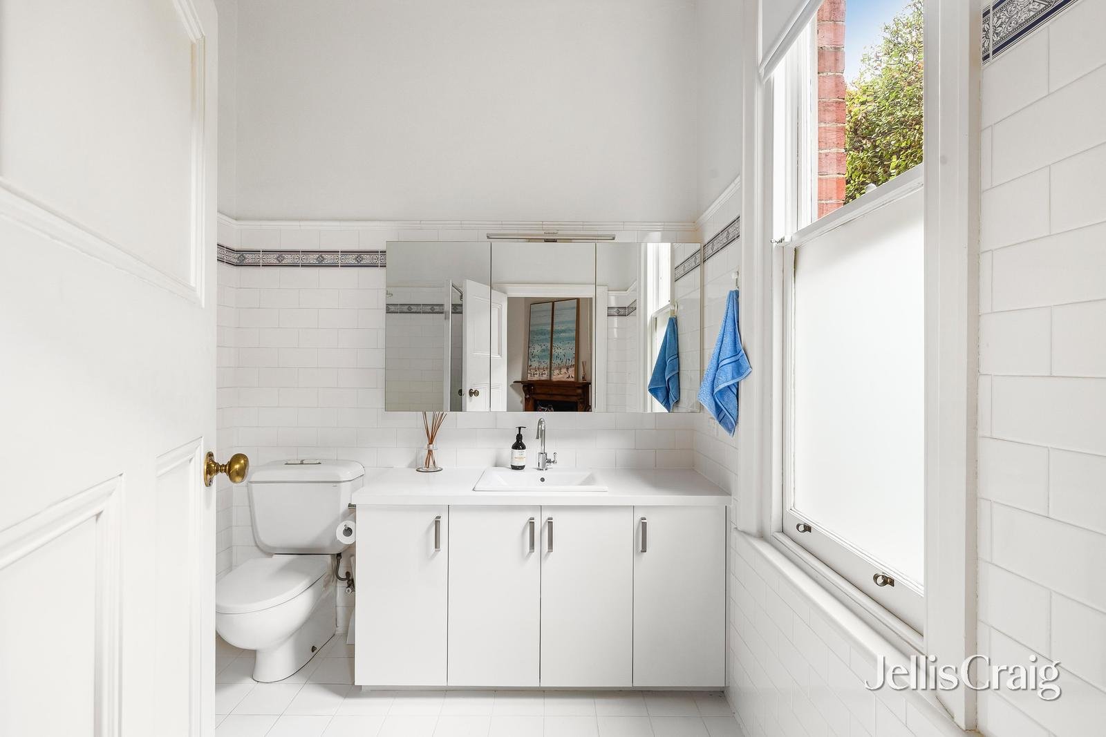 36 Airlie Avenue, Prahran image 10