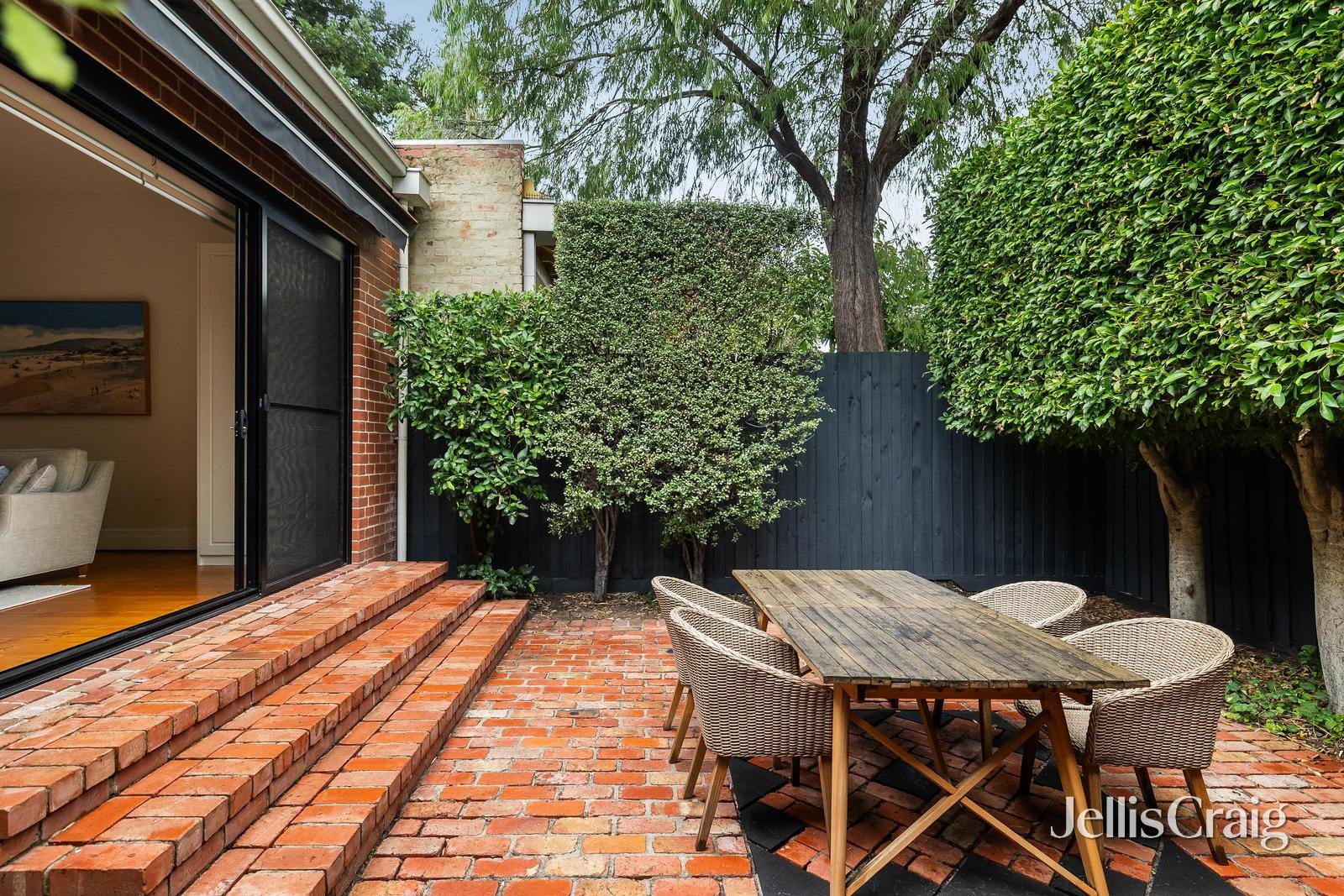 36 Airlie Avenue, Prahran image 12