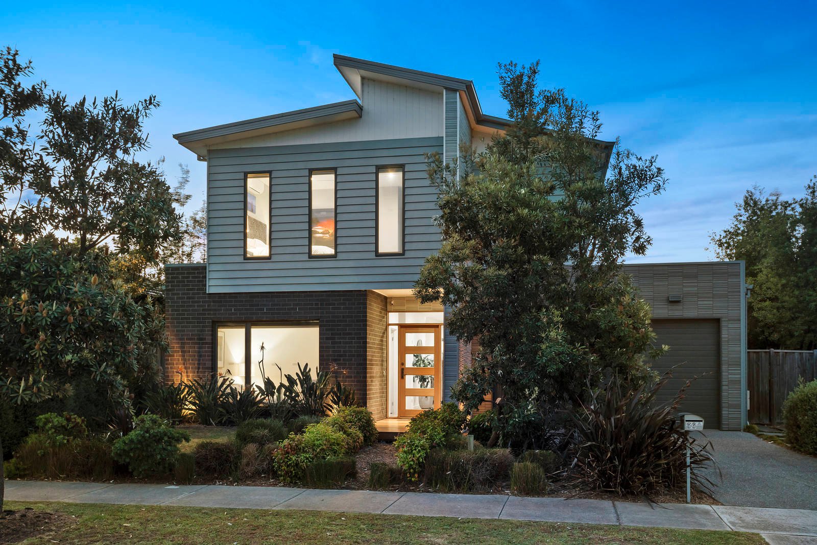 Property Gallery - Main Image
