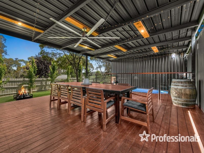 36 Barker Drive, Mooroolbark image 23