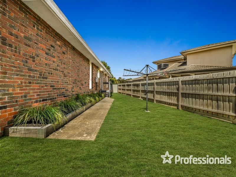 36 Barker Drive, Mooroolbark image 27