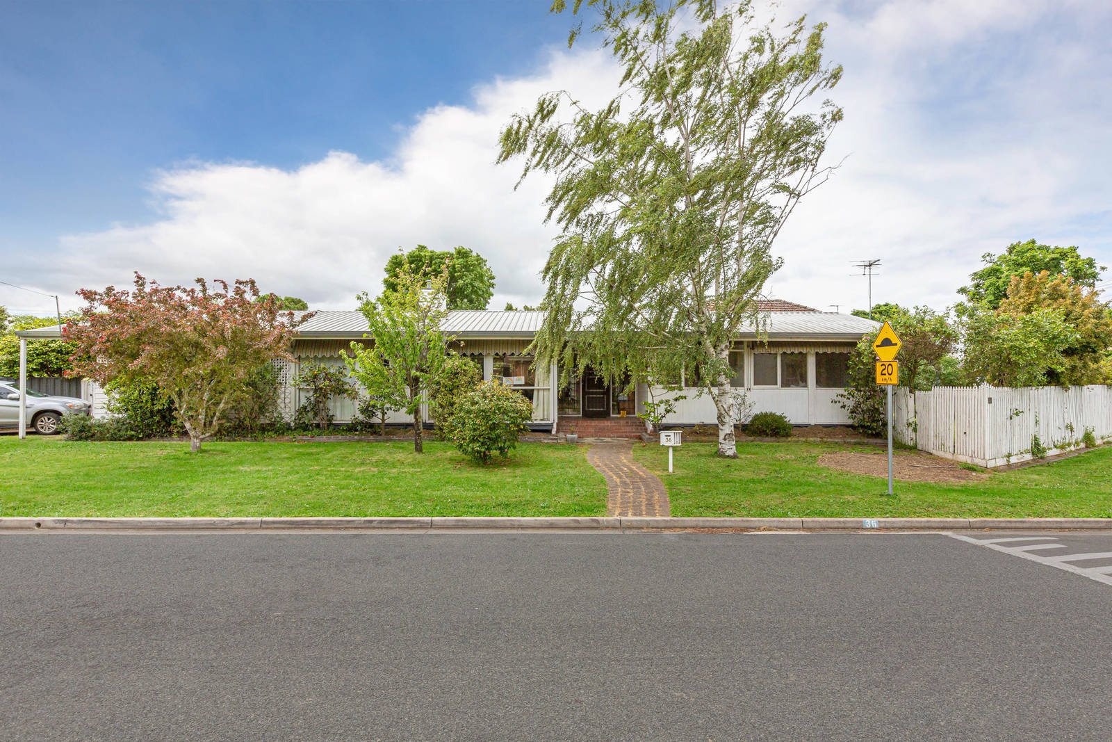 36 Beaufort Avenue, Alfredton, VIC 3350
