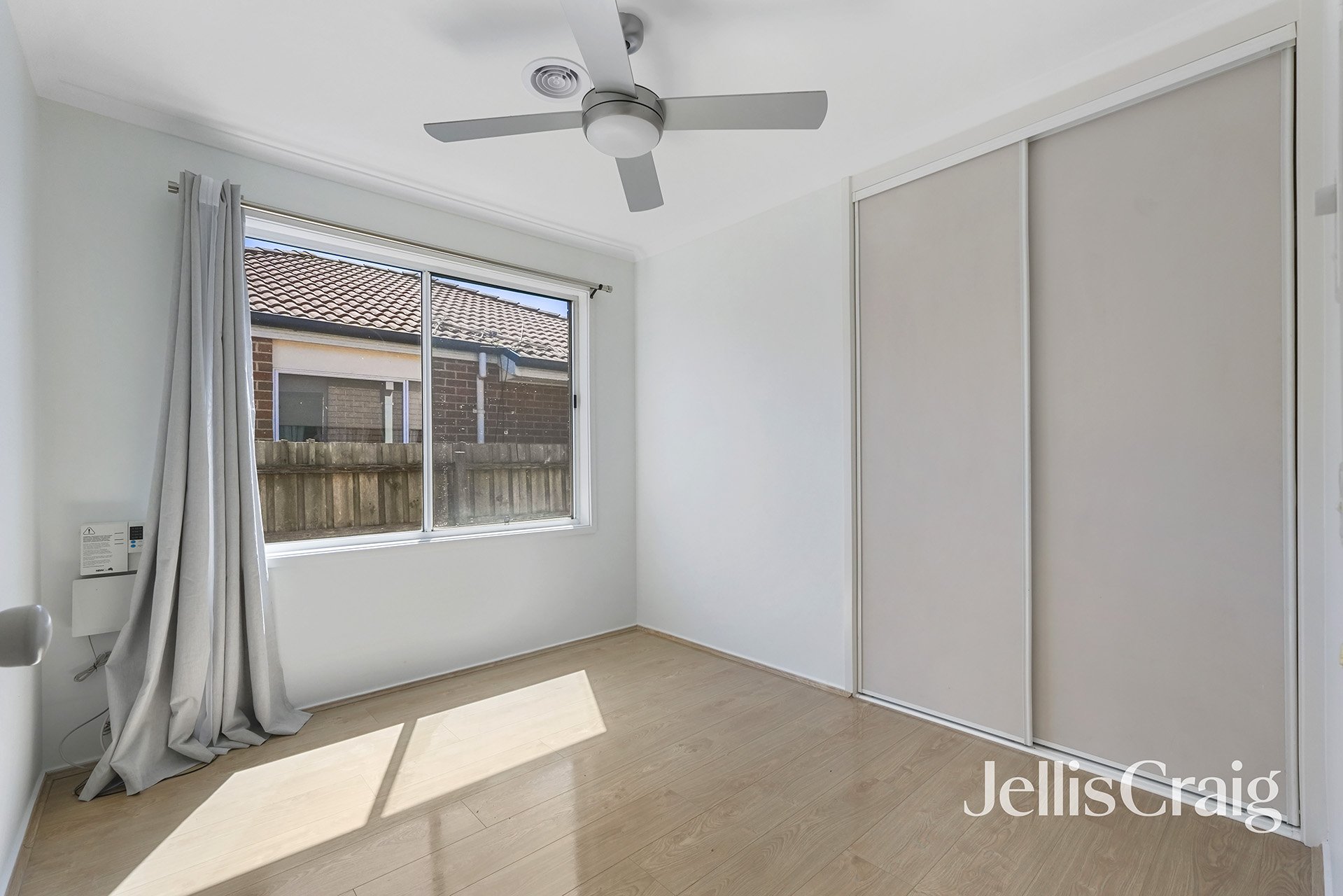 36 Bellarine Drive, Cranbourne image 8
