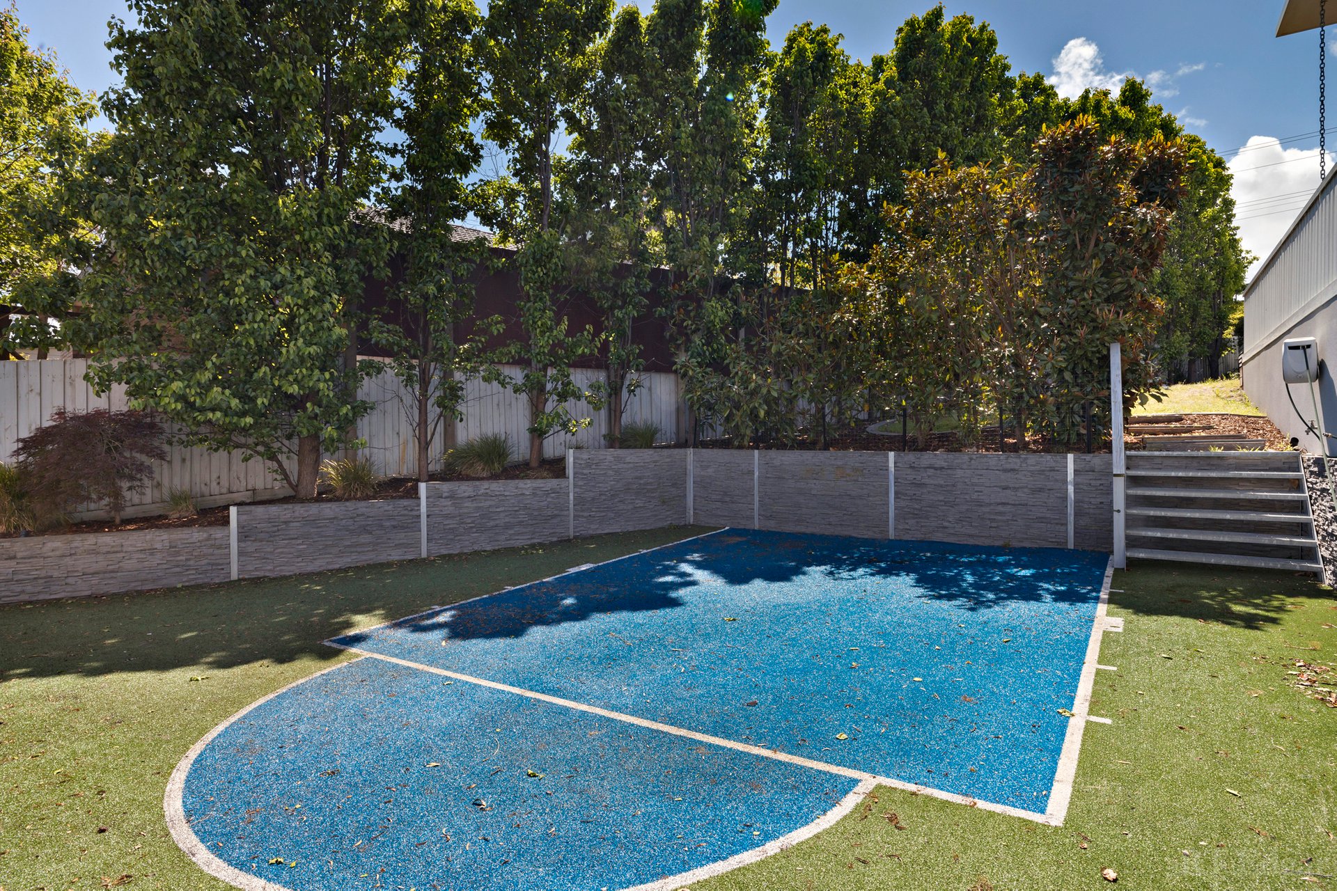Property Gallery Thumbnail 9