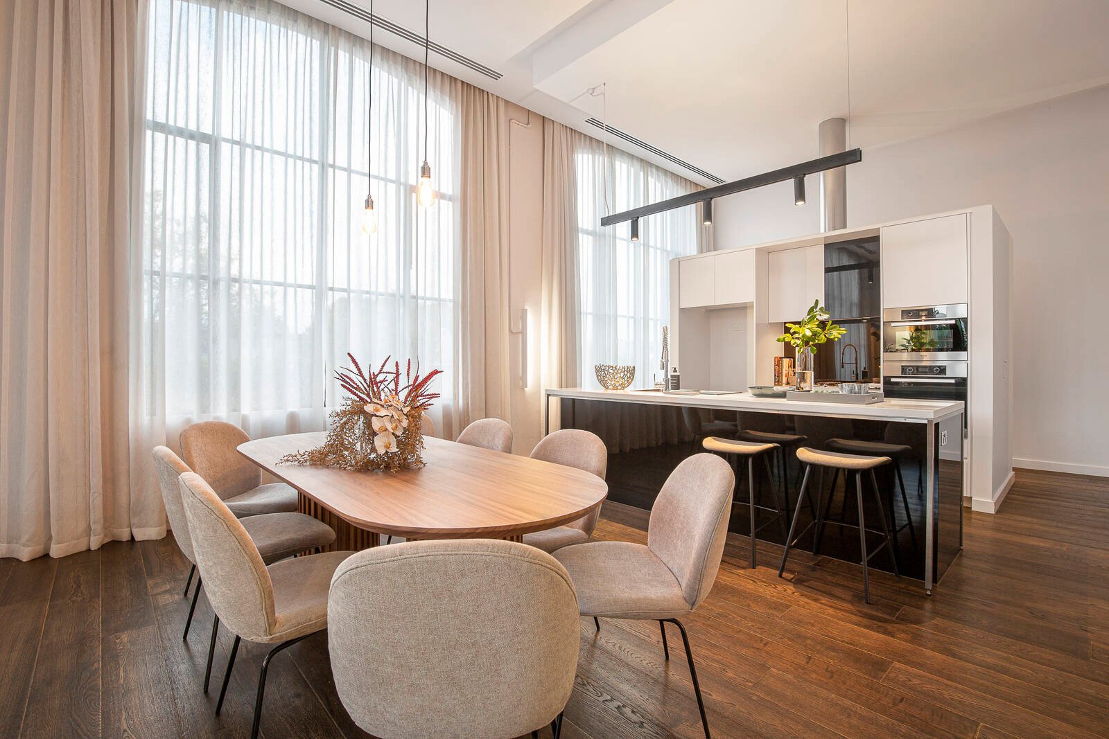 Property Gallery Thumbnail 5