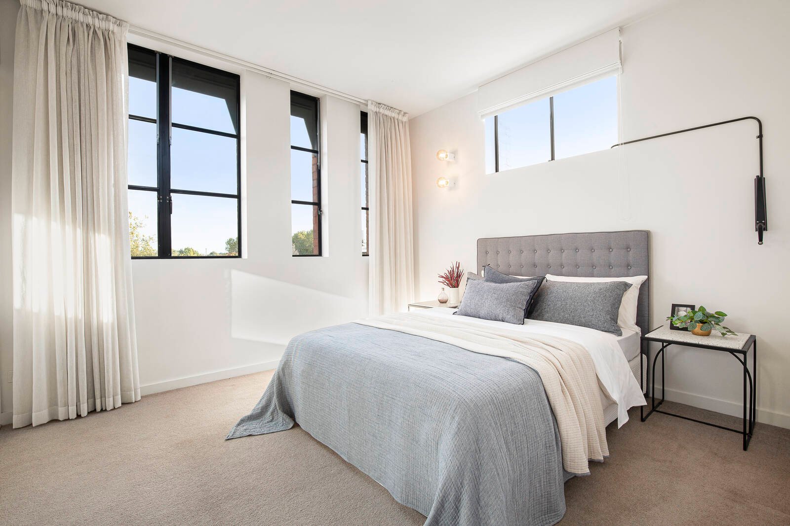 Property Gallery Thumbnail 11